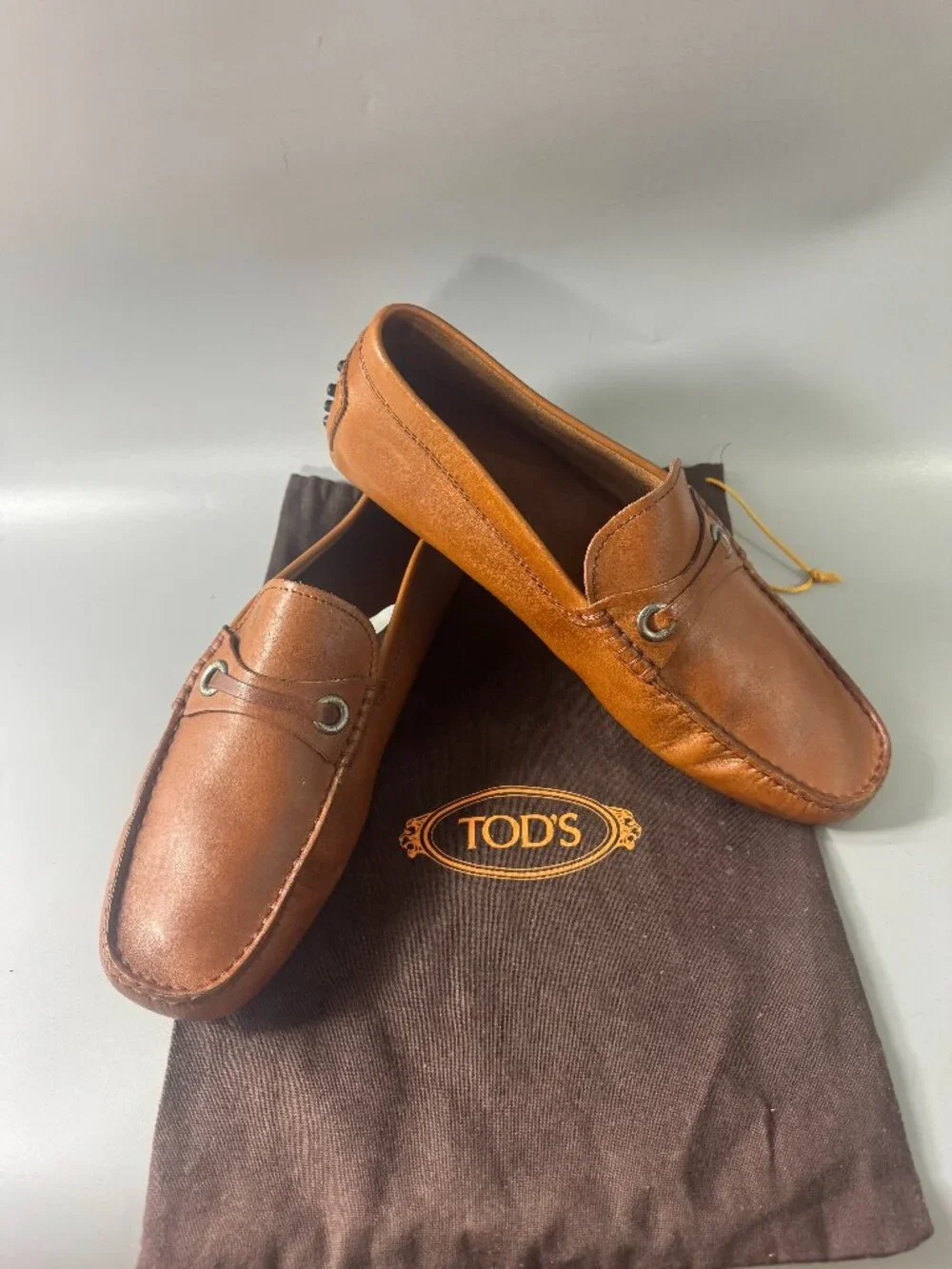 Authentic Tod's Gommino Leather Loafers - Caramel Brown, Size 8/US 9.5